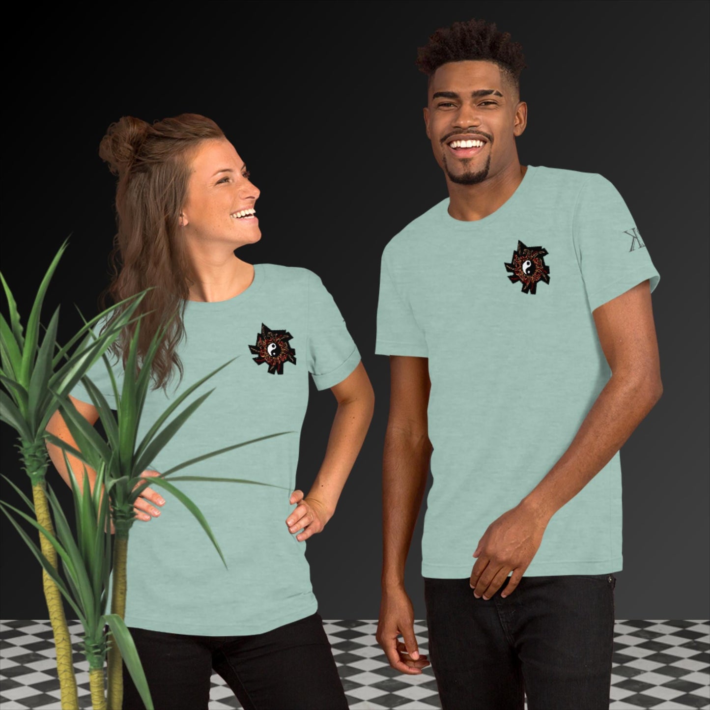 Graffiti Yin - Yang T-Shirt - KolorsDesigns